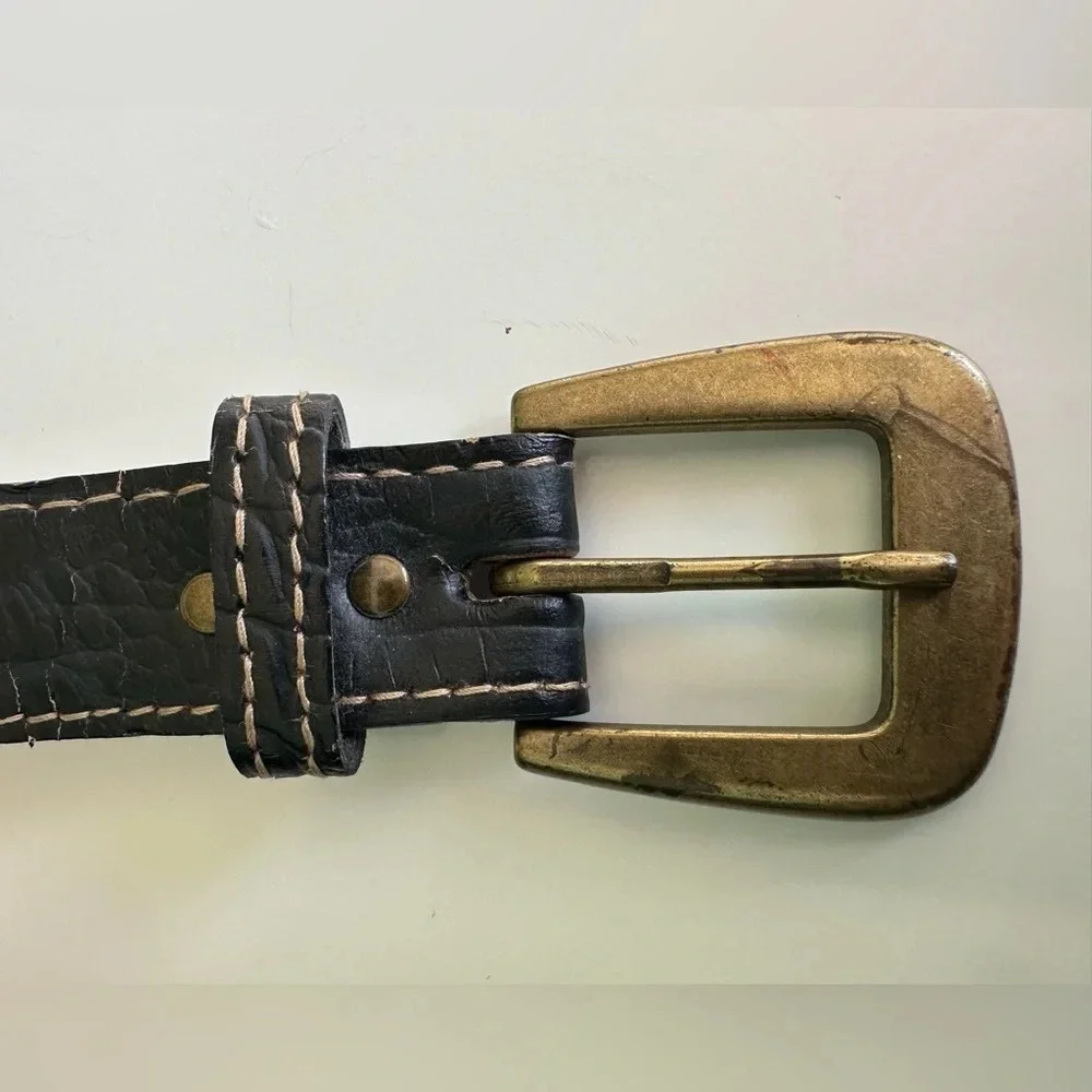 Vintage Black Belt with Gold/Brass Buckle, Crocodile/Alligator embossed size 31